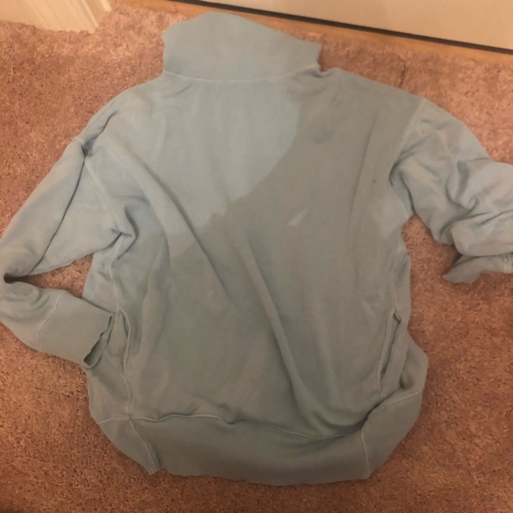 Pullover turtle neck sweater